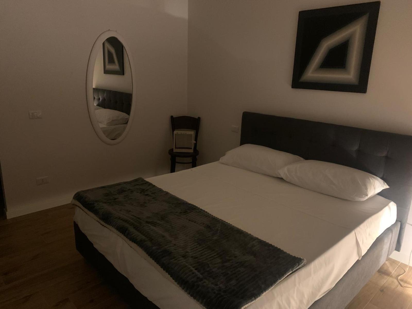 Casa Vacanze Ibiscus ปอร์โตเวเนเร ภายนอก รูปภาพ