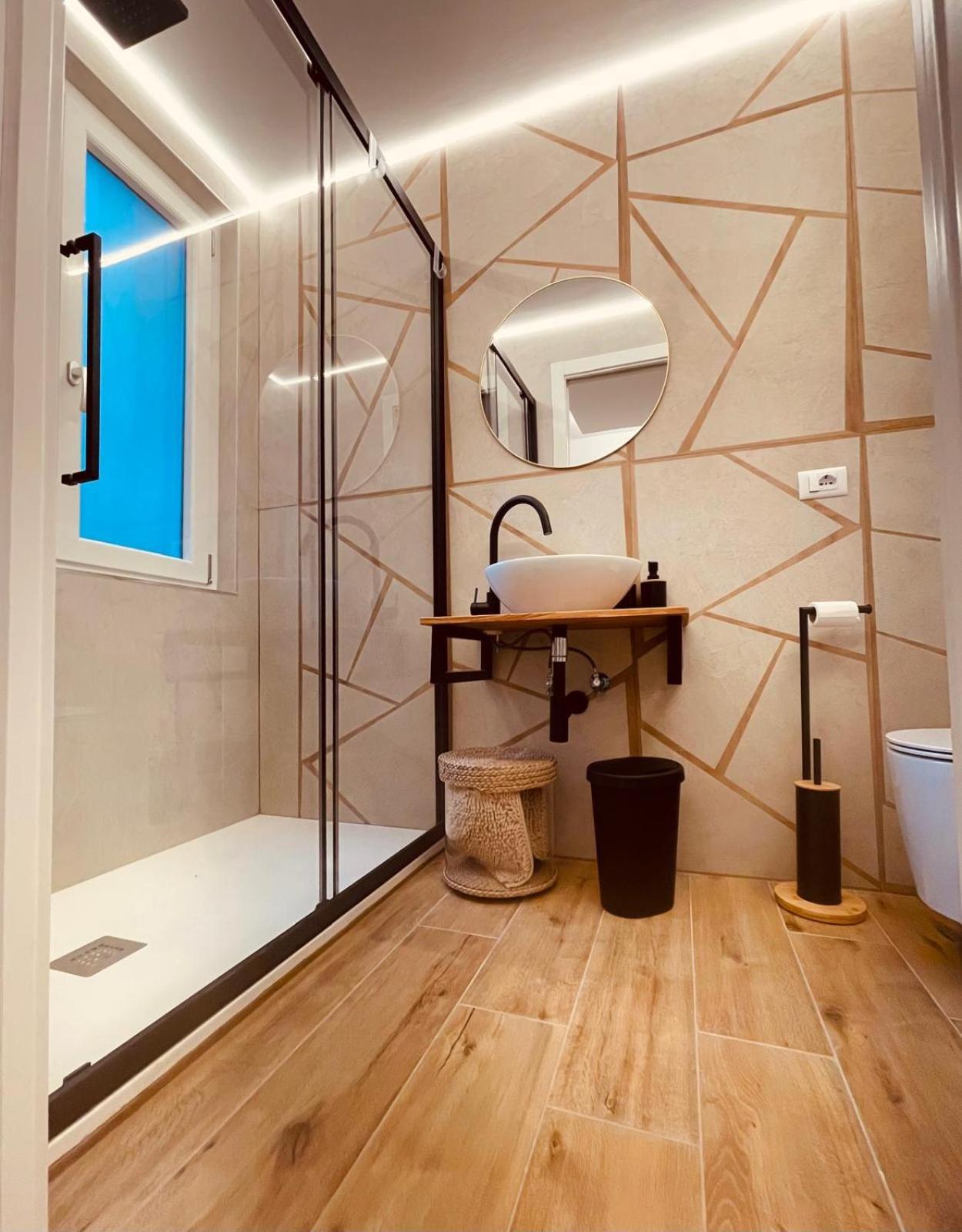 Casa Vacanze Ibiscus ปอร์โตเวเนเร ภายนอก รูปภาพ